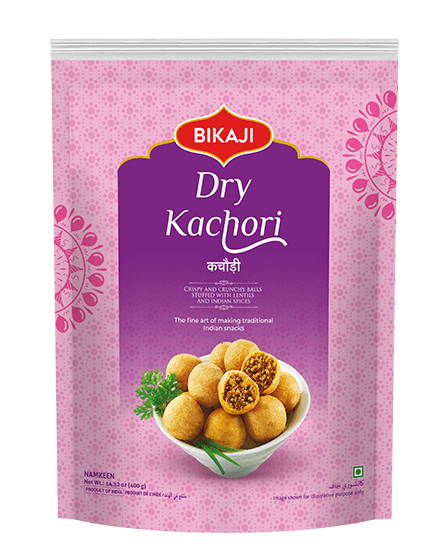 Bikaji Dry Kachori 200g Pouch | Crispy & Crunchy Traditional Kachori | Mildly Spiced & Flavorful | Made with All Natural Ingredients | Product of India